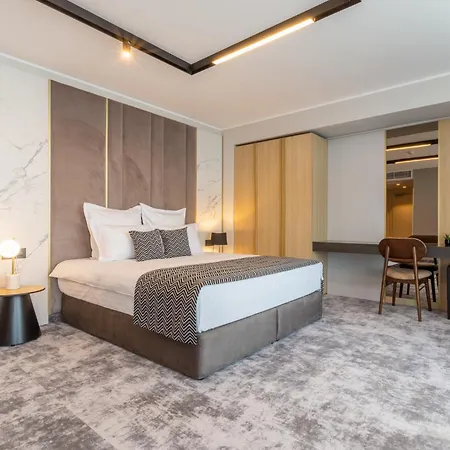 Lupa By Bueno Hotel Constanta