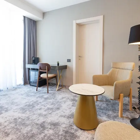 Lupa By Bueno Hotel Constanta